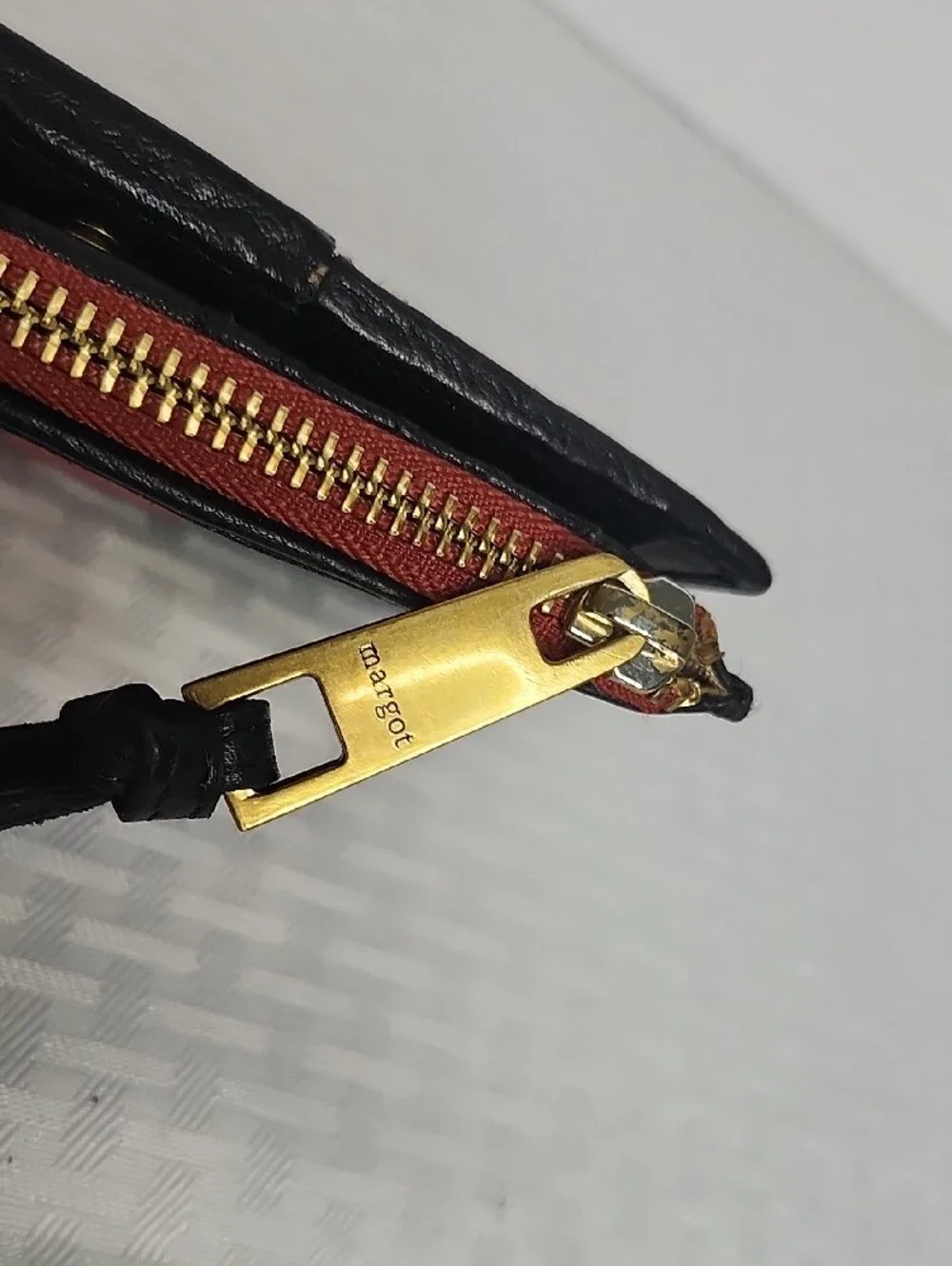 Margot New York Leather Wallet Wristlet‎